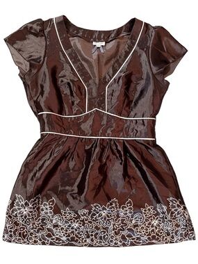 Vintage Dynamite Chocolate Brown Tunic with Light Beige Floral Trim. Small